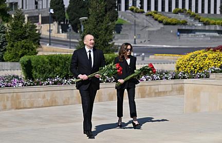 İlham Əliyev və Mehriban Əliyeva Həzi Aslanovun məzarını ziyarət ediblər - 