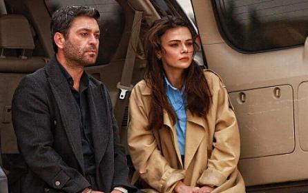 4 serial birdən finala gedir