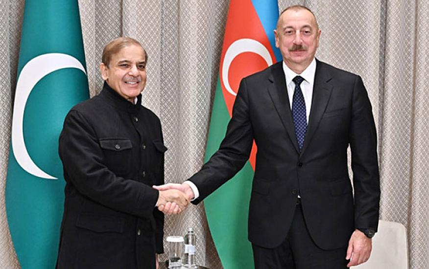 Prezident Şahbaz Şəriflə 