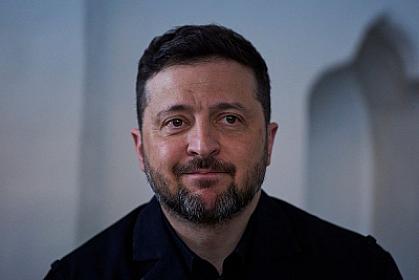 Bu ölkə Zelenskini 