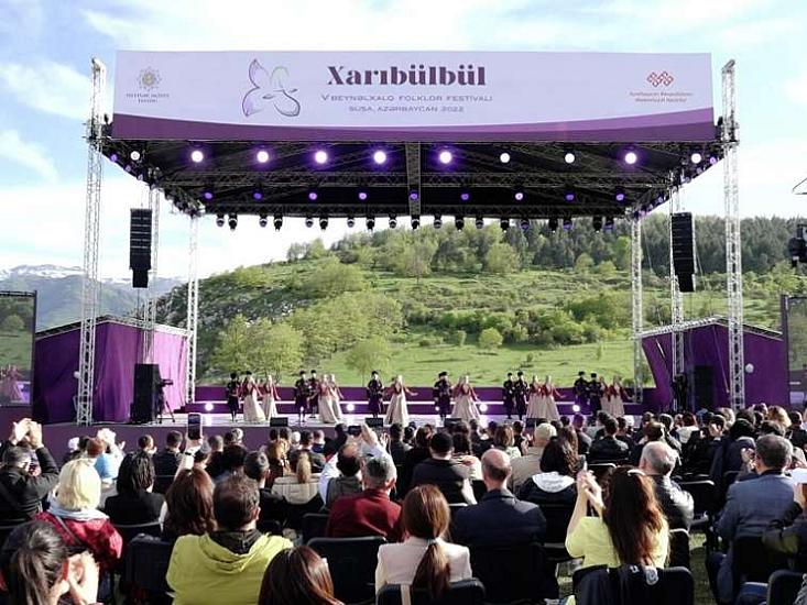 Şuşada “Xarıbülbül” festivalı keçirilir - 
