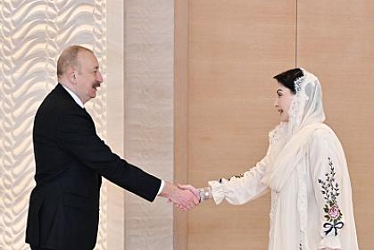 Prezident İlham Əliyev Pakistanın Pəncab əyalətinin Baş nazirini qəbul edib