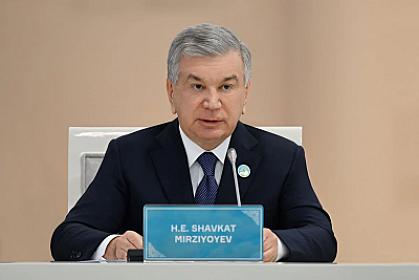 Özbəkistan Prezidenti Şavkat Mirziyoyev 