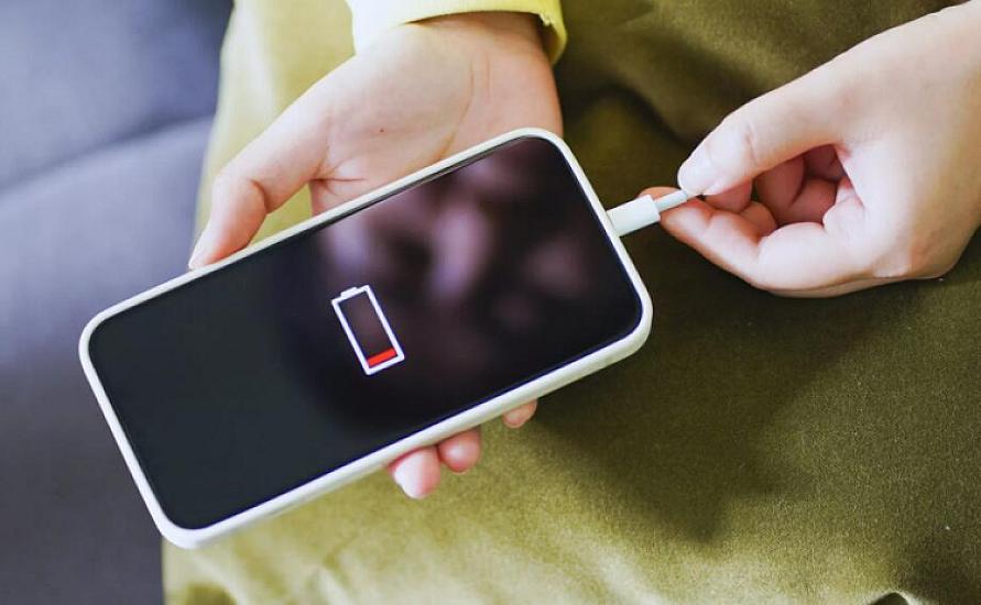 Telefonu şarj edərkən etməməli olduğunuz 