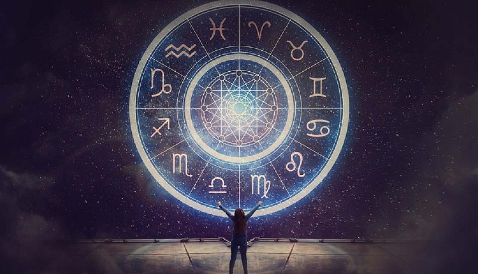 Astrologers to all zodiac signs