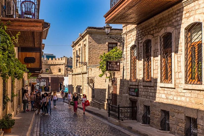 Turizmdə geriləmələr