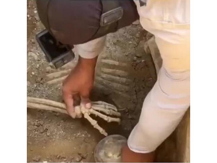 Varlı adamın məzarından