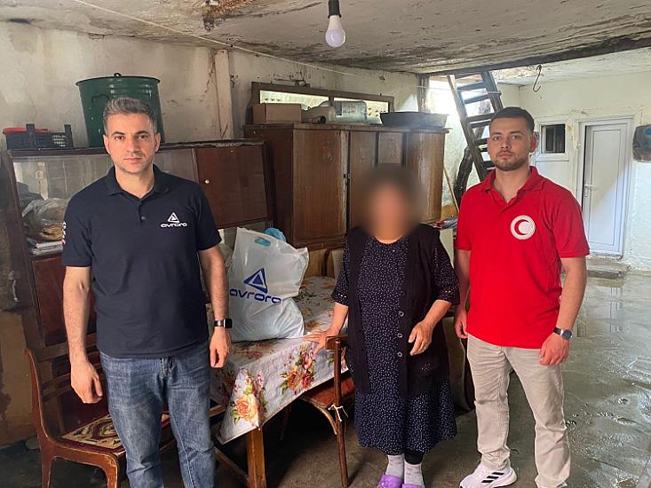 "Avrora Qrup” Qurban Bayramı münasibətilə aztəminatlı ailələrə bayram sovqatı çatdırıb - 