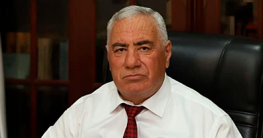 Hafiz Hacıyev imkanlı şəxslərdən qurban payı istədi: 