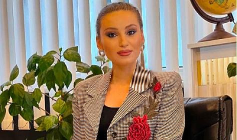 Erməni jurnalist azərbaycanlıları 