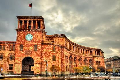 Ermənistanda seçkiyə 