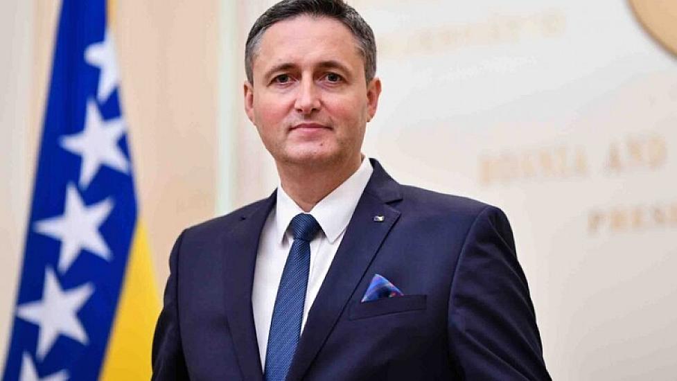 Denis Beçiroviç İlham Əliyevi 