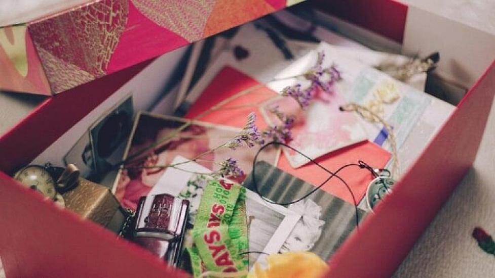 The story of items we do not dare to throw away: Why can't we let go?