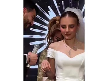 Toyda gəlin çətin anlar yaşadı - Köməyinə Aygün Kazımova ÇATDI - 