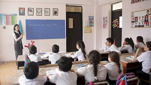 Müəllimlərin maaşından pul kəsilə bilərmi? - 