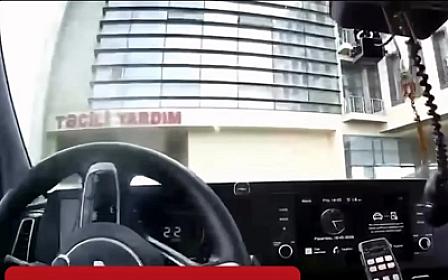 Yol polisi halı pisləşən sürücünü xəstəxanaya çatdırdı - 