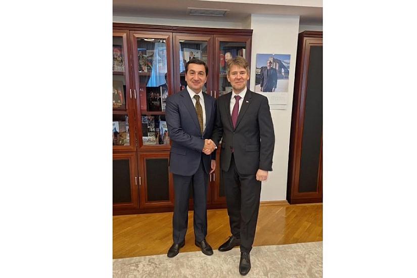 Hikmət Hacıyev Slovakiya XİN-in dövlət katibi ilə 