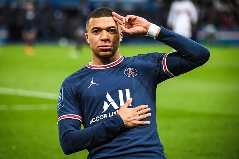 Mbappe matçdan əvvəl çaşqınlıq yaşadı: 