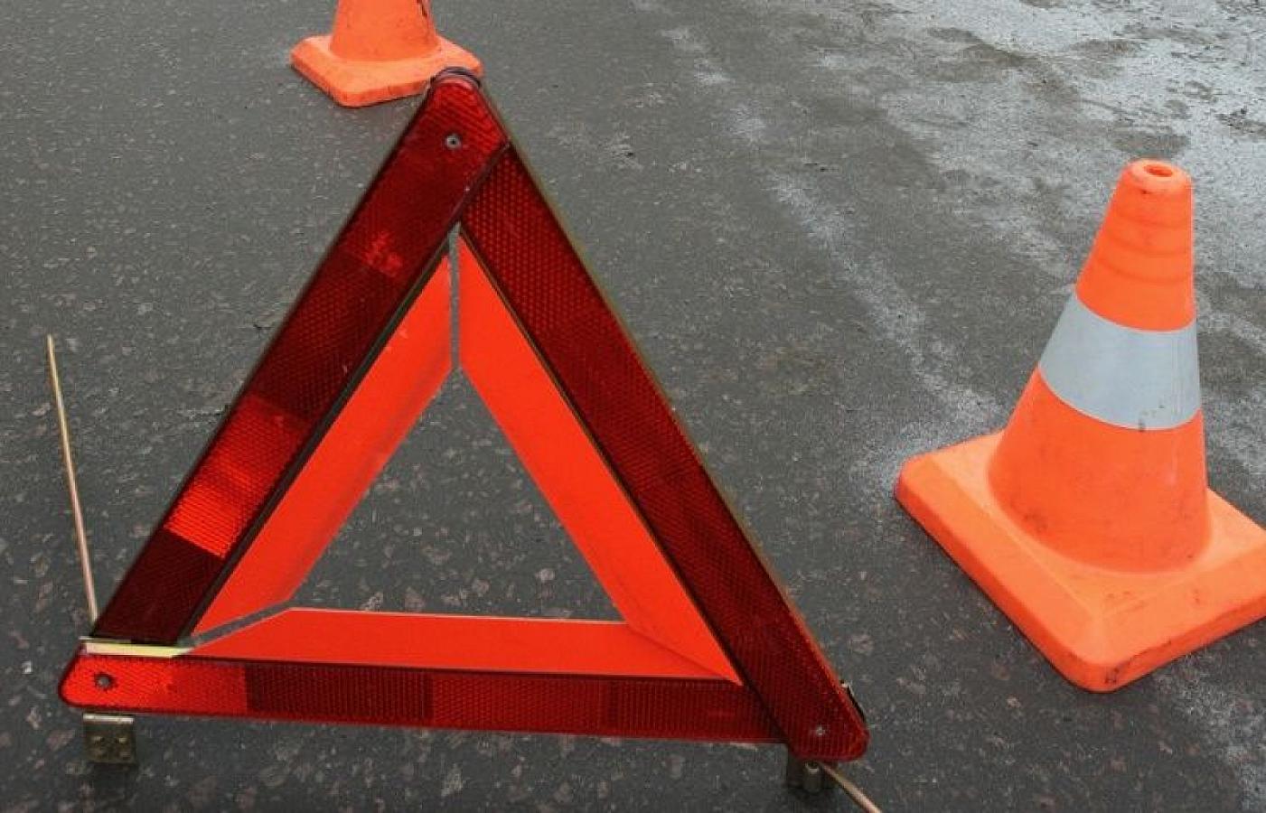 Lənkəranda məktəbə gedən bacı-qardaşı