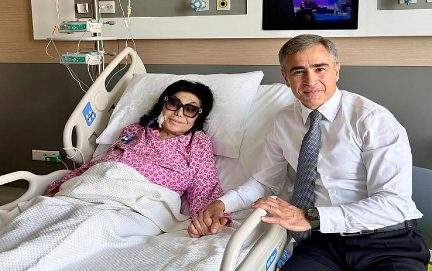 Flora Karimova URGENT hospitalized