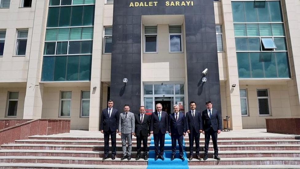 Kamran Əliyev Qarsda səfərdədir