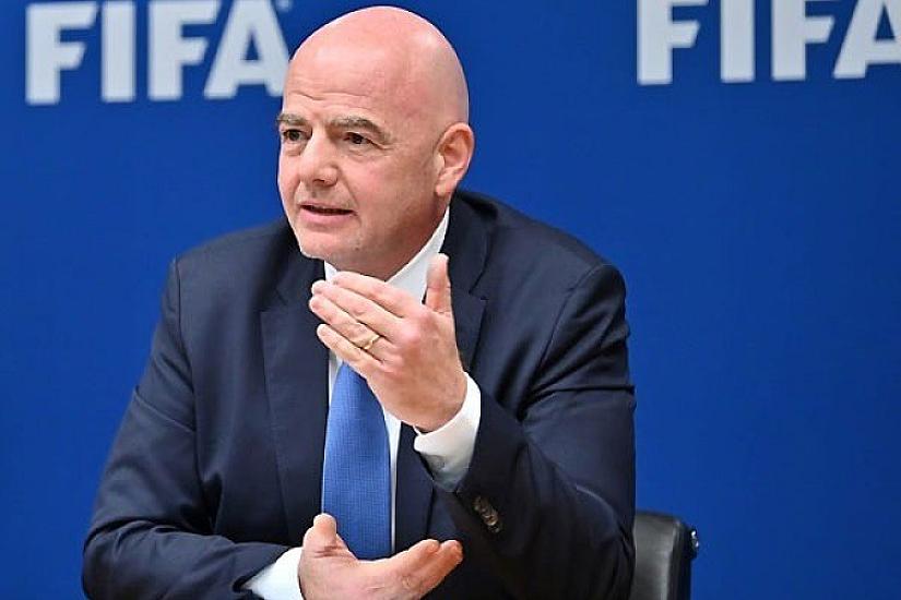 FIFA  prezidentindən İran yığmasına 