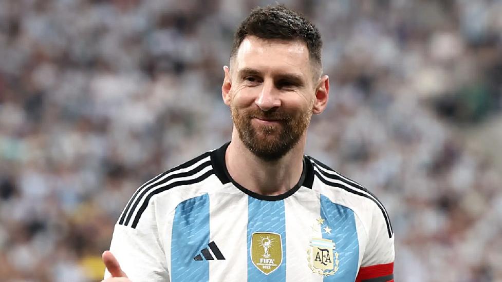Messi yeni rekorda 