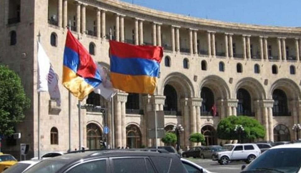 Ermənistanda seçki zamanı daha bir rüşvətin üstü açıldı - 