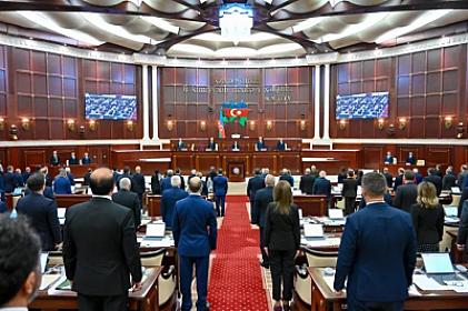 Deputatlar da vahid forma 