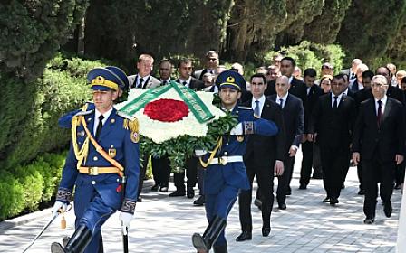 Türkmənistan Prezidentindən Heydər Əliyevin məzarına ziyarət – 