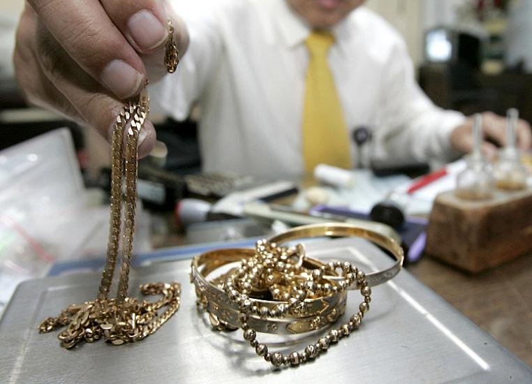 The gram of gold in Azerbaijan exceeds this amount. 