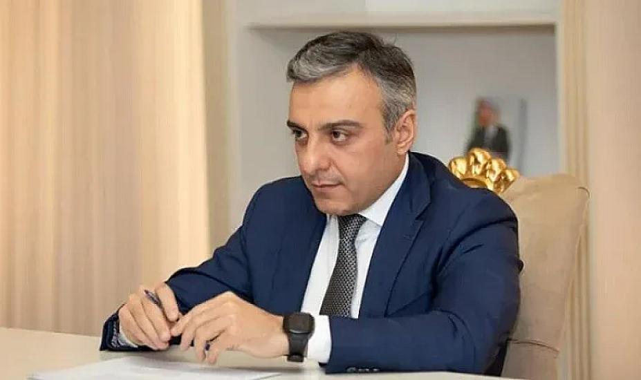 Vüsal Nəsirli onlara