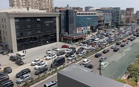 Bu yol üzrə nəqliyyatın hərəkəti 