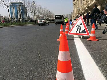 Traffic movement in this area of Baku