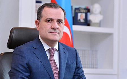 Ceyhun Bayramov polşalı həmkarı ilə 