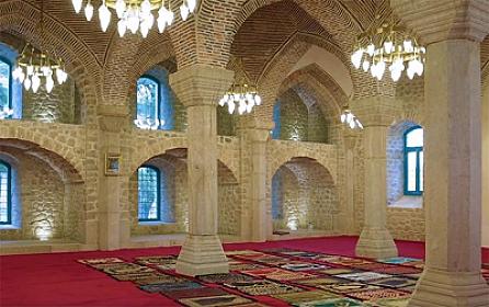 Şuşadakı məscid niyə bu formada tikilir? –