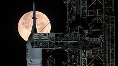 NASA Ayda daimi yaşayış məntəqəsi yaratmaq 