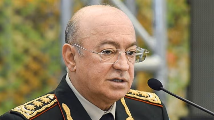 Kəmaləddin Heydərov generalı vəzifəsindən