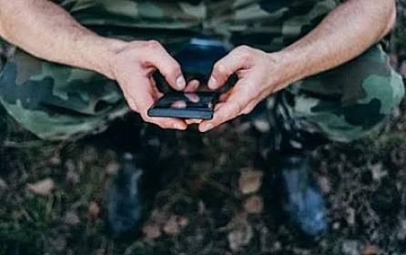 Hərbçilərə telefonla neqativ xəbər ötürməyin - 
