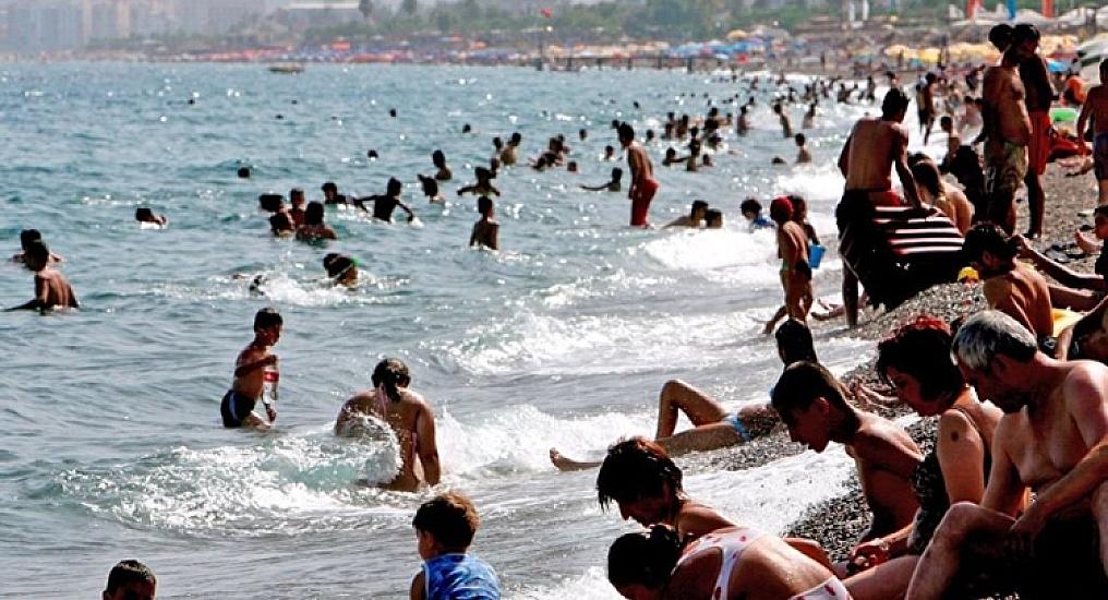 Bazar günü çimərliklərdə 25 dərəcəyədək