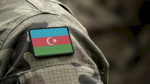 Hərbi qulluqçu 