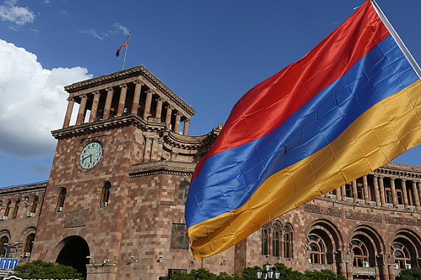 İrəvan üçün ev tapşırığının ən asan həll yolu və... 