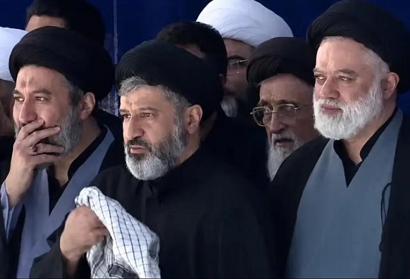 Khamenei at his father's farewell ceremony