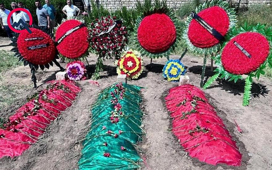 Su anbarında boğulan ata və övladları dəfn olundu