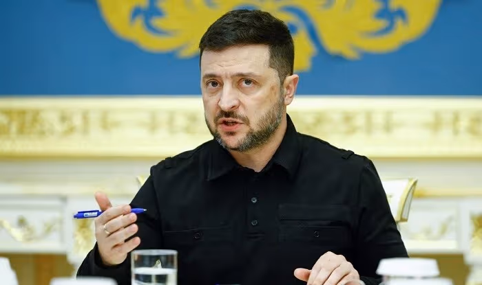 Zelenski NATO sammitinə 