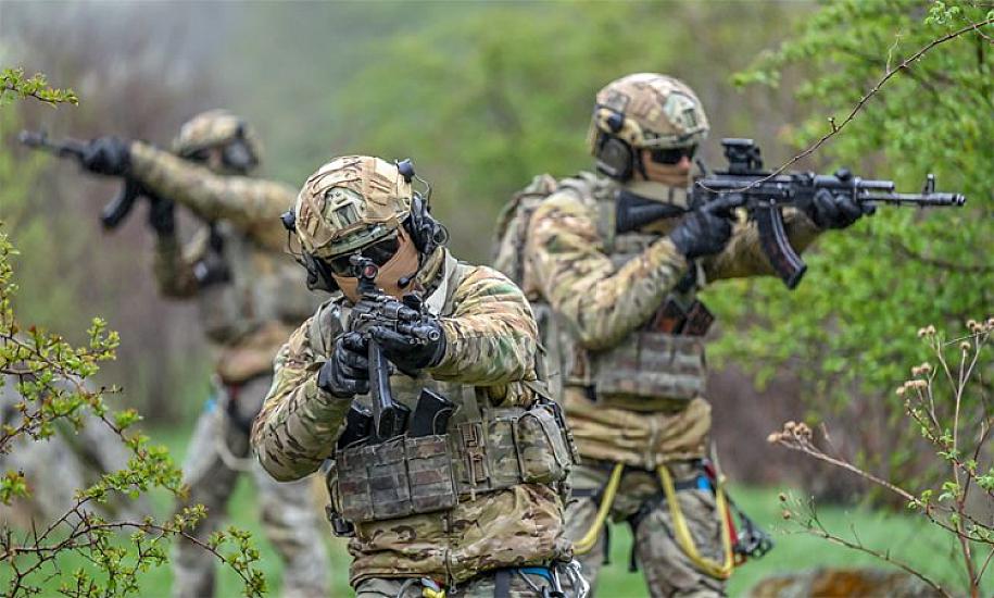 General məqalə ilə çıxış etdi: İdarəetmə yenidən nəzərdən keçirilməlidir