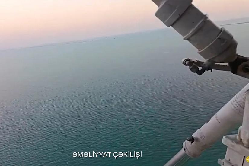 Dənizdə batan qızın axtarışlarına FHN-in helikopteri cəlb olunub