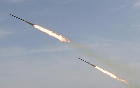 İran ABŞ bazalarını atəşə tutdu
