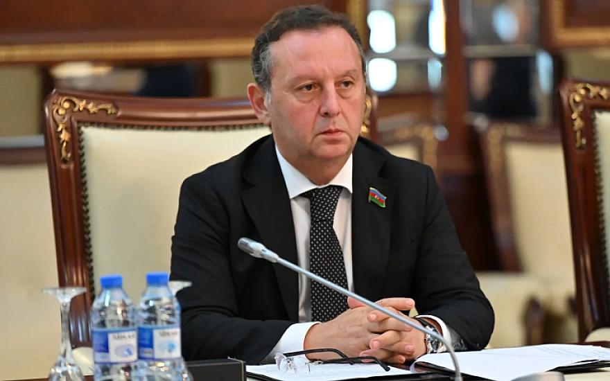 Deputat: 