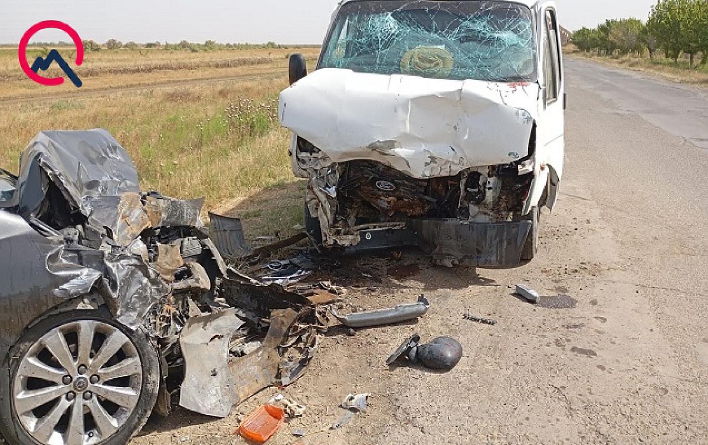 Müəllimləri daşıyan mikroavtobus aşdı - 